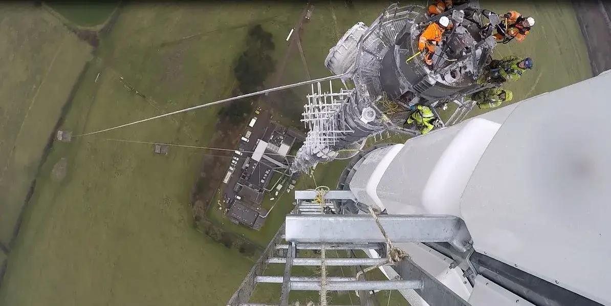 Heli-lift at Mendip